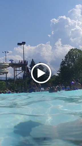 Water Park «Mystic Waters Family Aquatic Center», reviews and photos, 2025 Miner St, Des Plaines, IL 60016, USA