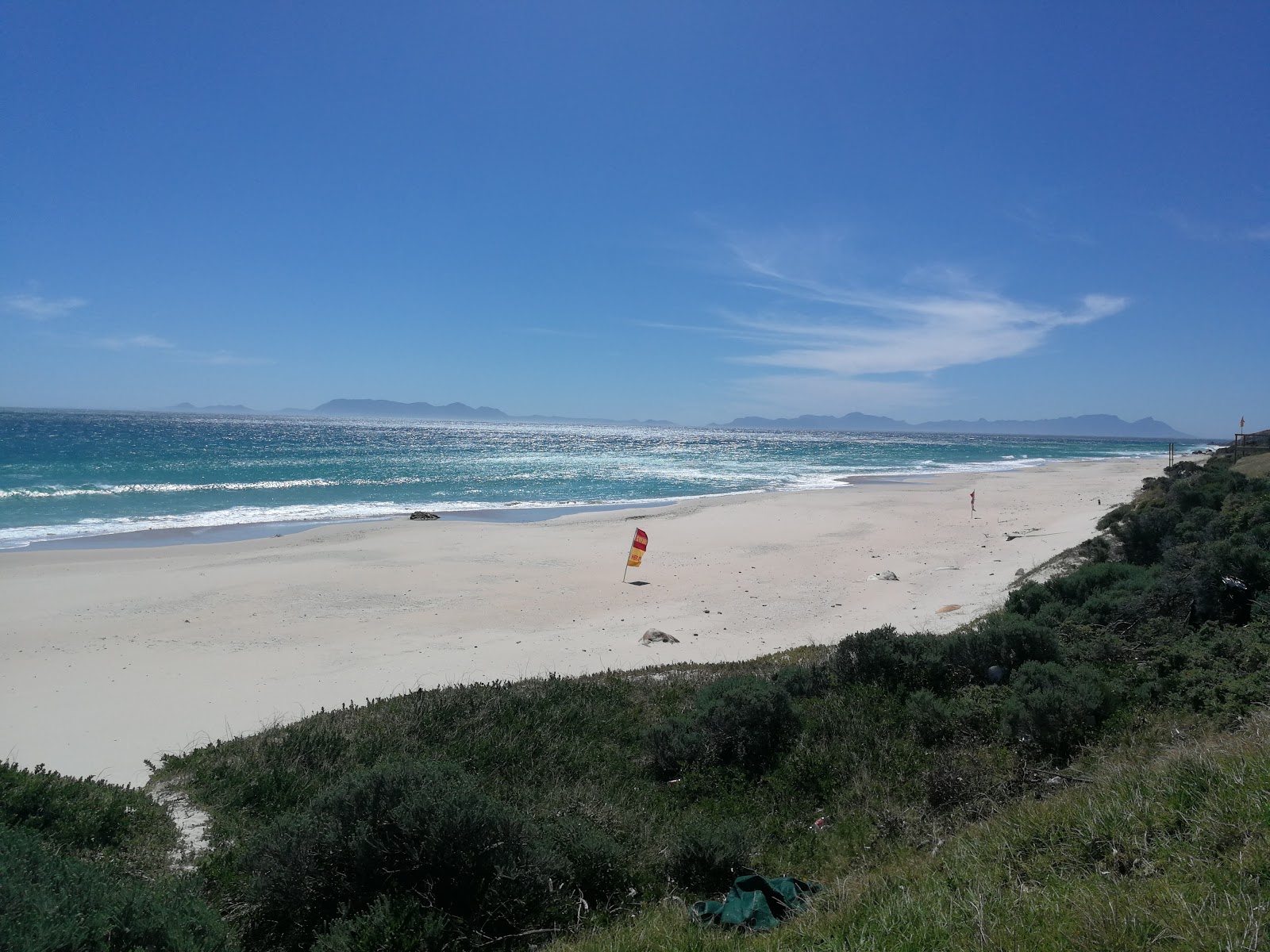 Photo of Kogel Bay beach with very clean level of cleanliness