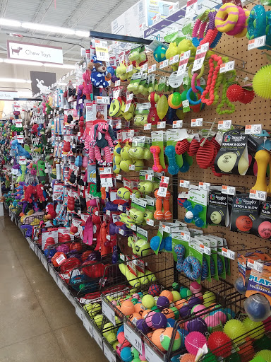 Pet Supply Store «Pet Supplies Plus», reviews and photos, 1213 Mentor Ave, Painesville, OH 44077, USA