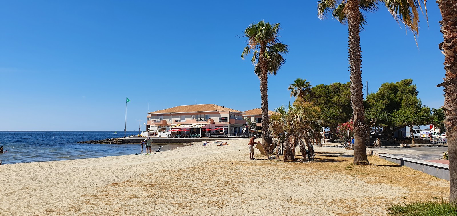 Photo de La Plagette Beach avec un niveau de propreté de très propre
