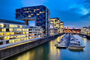 Kranhäuser Rheinauhafen Köln image