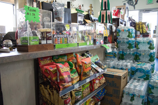 Liquor Store «Checkers Discount Liquors & Wine», reviews and photos, 35202 S Dixie Hwy, Homestead, FL 33034, USA