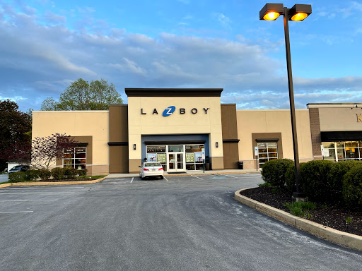 Furniture Store «La-Z-Boy Home Furnishings & Decor», reviews and photos, 101 Ironlake Blvd, Exton, PA 19341, USA