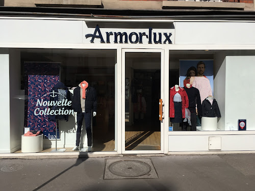 Magasin de vêtements Armor-Lux Paris