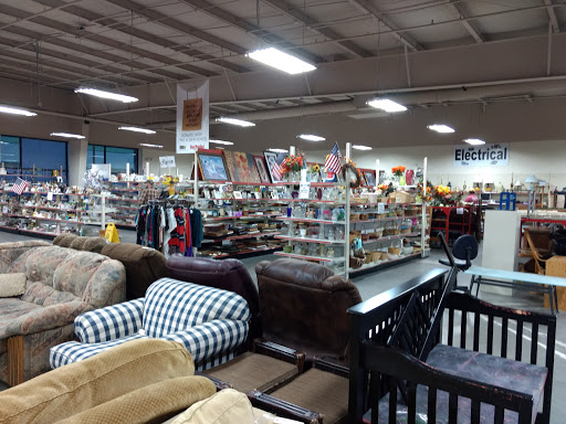 Thrift Store «Red Racks & Dav Thrift Stores», reviews and photos, 2855 S Kansas Expy, Springfield, MO 65807, USA