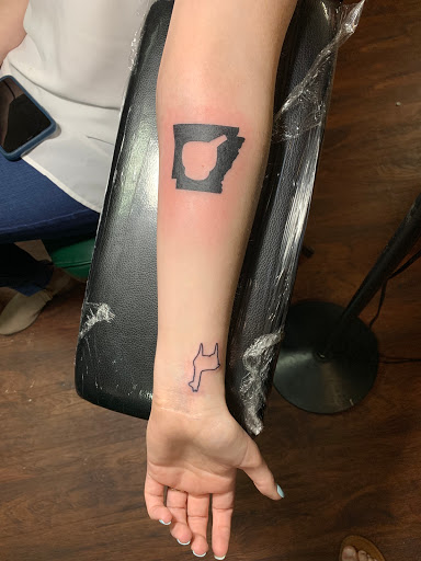 Tattoo Shop «Pride & Glory Tattoo Parlor», reviews and photos, 172 2nd Ave N #110, Nashville, TN 37201, USA