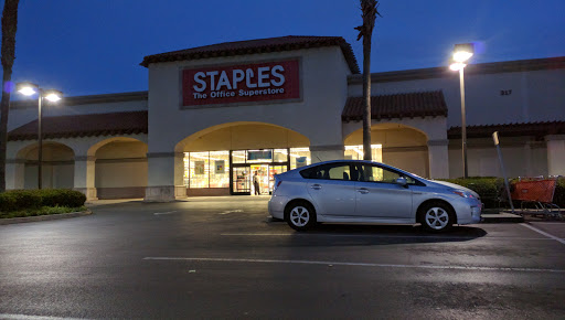 Office Supply Store «Staples», reviews and photos, 317 W Ventura Blvd, Camarillo, CA 93010, USA