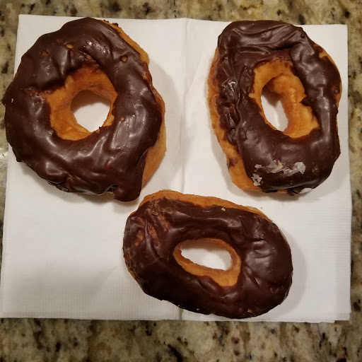 Donut Shop «Daily Donuts», reviews and photos, 200 W Foothill Blvd, Azusa, CA 91702, USA