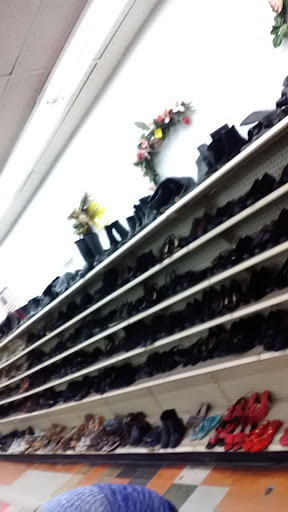 Thrift Store «New Life Thrift Store», reviews and photos, 7007 S 36th St, Bellevue, NE 68147, USA