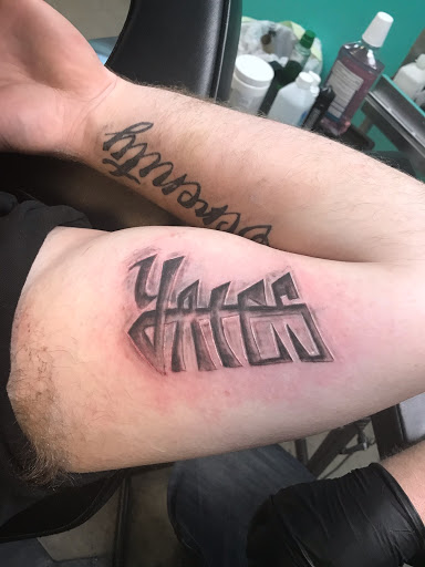 Tattoo Shop «Boonedox Tattoos», reviews and photos, 3395 US-175, Kaufman, TX 75142, USA