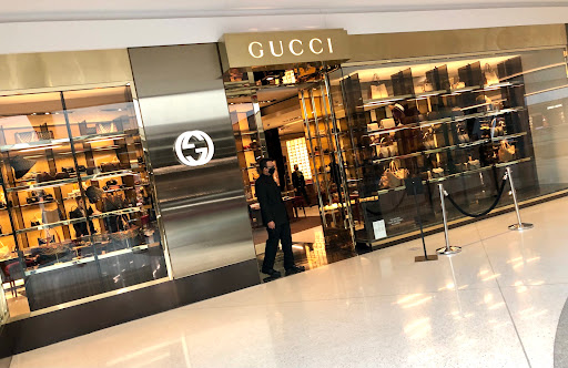 Shopping Mall «Beverly Center», reviews and photos, 8500 Beverly Blvd, Los Angeles, CA 90048, USA