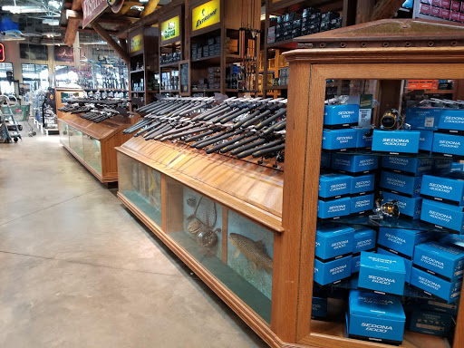 Sporting Goods Store «Bass Pro Shops», reviews and photos, 5156 International Dr, Orlando, FL 32819, USA