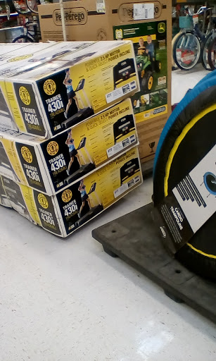 Discount Store «Walmart», reviews and photos, 910 Wolcott St, Waterbury, CT 06705, USA