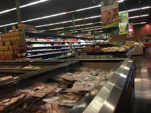 Asian Grocery Store «LF Market Oriental & Seafood», reviews and photos, 5350 W Bell Rd #115, Glendale, AZ 85308, USA