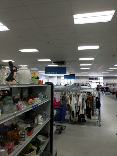 Thrift Store «Goodwill Englewood», reviews and photos, 4160 S Broadway, Englewood, CO 80113, USA