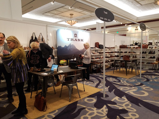 Shopping Mall «Galleria Specialty Mall», reviews and photos, 1 Galleria Pkwy, Atlanta, GA 30339, USA