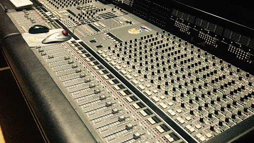 AudioMagick- Premium Dolby Approved Film Mix Studio