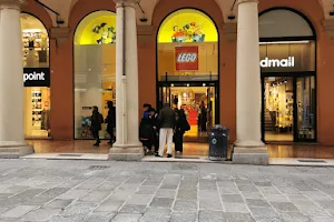 LEGO Certified Store Bologna image