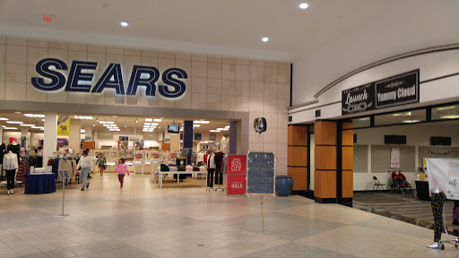 Shopping Mall «Dartmouth Mall», reviews and photos, 200 N Dartmouth Mall, Dartmouth, MA 02747, USA