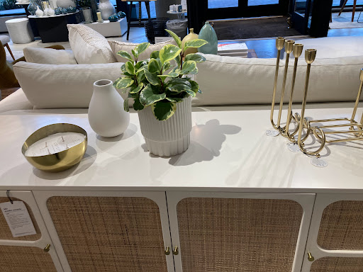 Furniture Store «west elm», reviews and photos, 1 Bellevue Way NE, Bellevue, WA 98004, USA