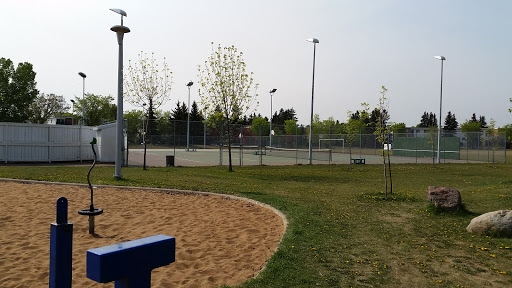 McQueen Park Tennis Courts