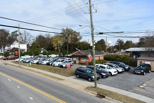 Used Car Dealer «Apex Car & Truck Sales», reviews and photos, 308 N Salem St, Apex, NC 27502, USA