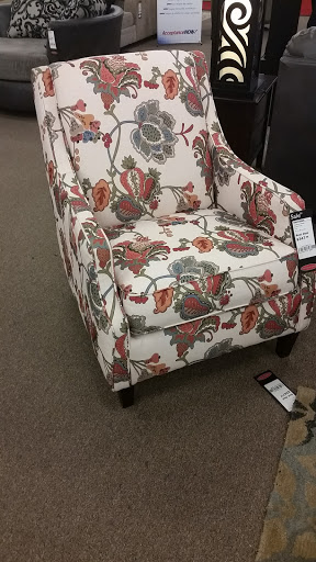 Furniture Store «Furniture Deals», reviews and photos, 14121 US-40, Kansas City, MO 64136, USA