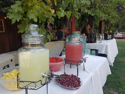 Caterer «Bates Steak House & Catering», reviews and photos, 433 E Broadway, Eugene, OR 97401, USA