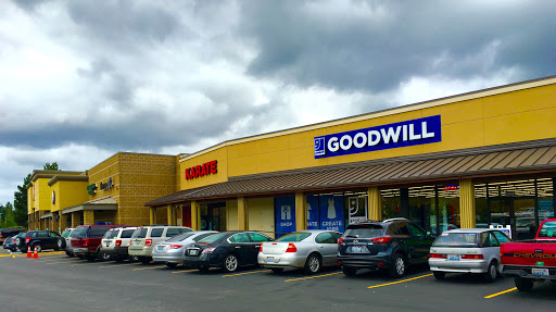 Graham Goodwill, 10113 224th St E, Graham, WA 98338, USA, 