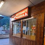 Photo n°2 de l'avis de Arturo. fait le 11/08/2023 à 18:37 sur le  Ristorante Pizzeria - La Tana à Santa Caterina di Valfurva