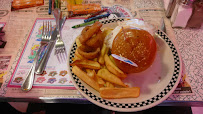 Hamburger du Restaurant américain Tommy's Diner à Labège - n°16