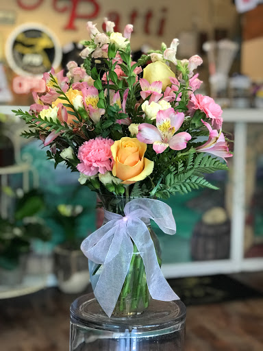 Flowers By Patti - Reno Flower Delivery