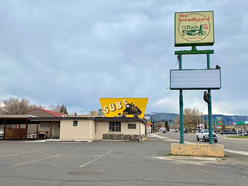 The Breadboard 82520