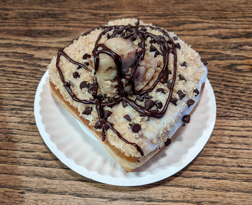 Donut Shop «Vincent Van Doughnut», reviews and photos, 40 N Central Ave, Clayton, MO 63105, USA