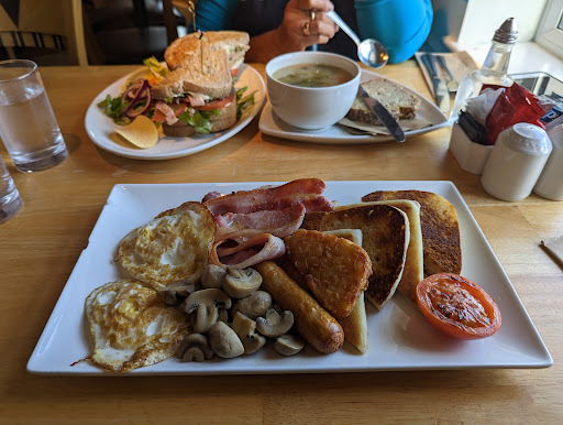 AJ's Diner