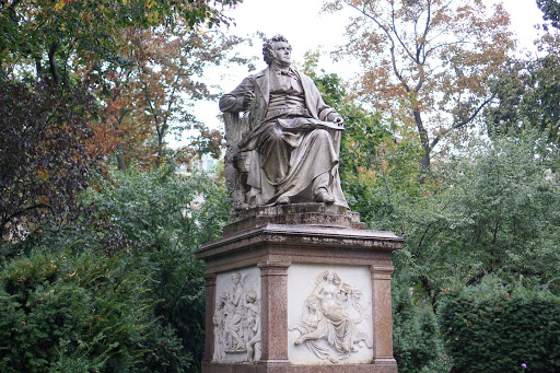 Schubert-Monument
