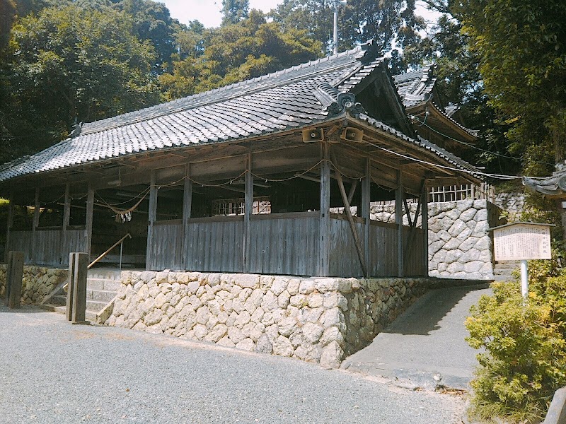 八幡諏訪神社