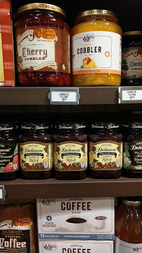 American Restaurant «Cracker Barrel Old Country Store», reviews and photos, 1301 League Line Rd, Conroe, TX 77304, USA