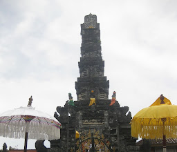 Pura Blanjong photo