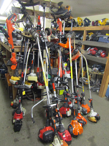 Loan Agency «Creighton Loans and Music», reviews and photos, 16404 WA-99, Lynnwood, WA 98037, USA