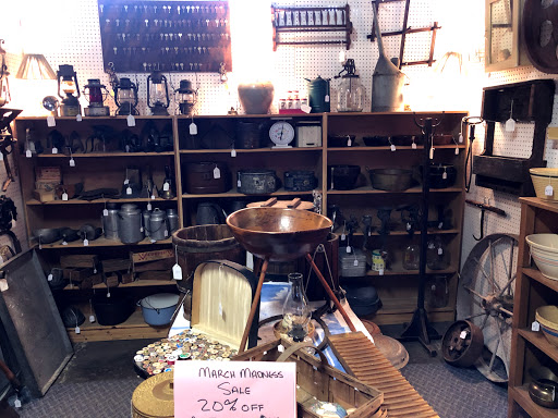 Flea Market «The Slatington Marketplace», reviews and photos, 8281 PA-873, Slatington, PA 18080, USA