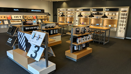 Cell Phone Store «Verizon», reviews and photos, 27149 185th Ave SE #123, Covington, WA 98042, USA