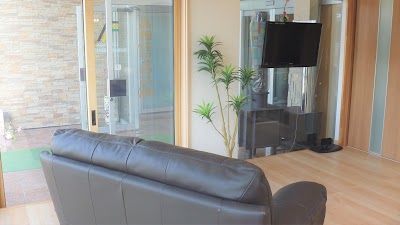 高畑住宅資材株式会社