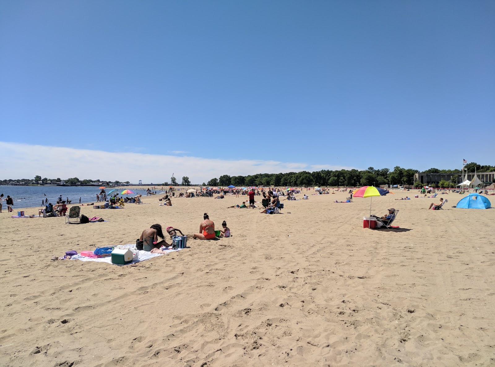 Orchard Beach的照片 带有明亮的沙子表面