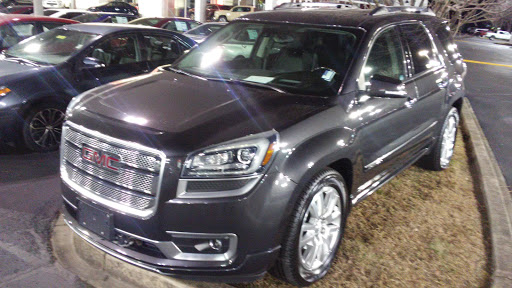 Toyota Dealer «Toyota of Louisville on Dixie Highway», reviews and photos, 6514 Dixie Hwy, Louisville, KY 40258, USA