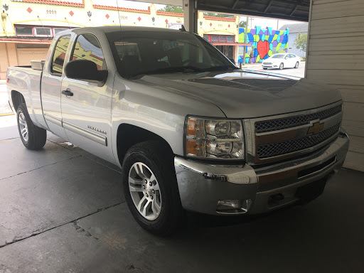 Auto Body Shop «Gene Perez Body Repairs, Inc.», reviews and photos, 4710 N Florida Ave, Tampa, FL 33603, USA