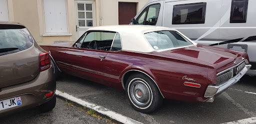 Photo 2 - JFS AUTO