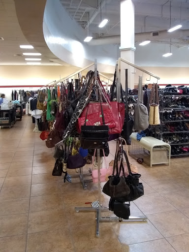 Thrift Store «Goodwill», reviews and photos, 24840 Pico Canyon Rd, Stevenson Ranch, CA 91381, USA