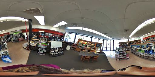 Paint Store «Regal Paint Centers», reviews and photos, 906 N Orange Ave, Orlando, FL 32801, USA