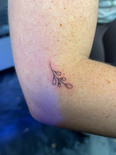 Explore wonder woman tattoo ideas, creative tattoo ideas in Miami, available at Glitterpoop Studios